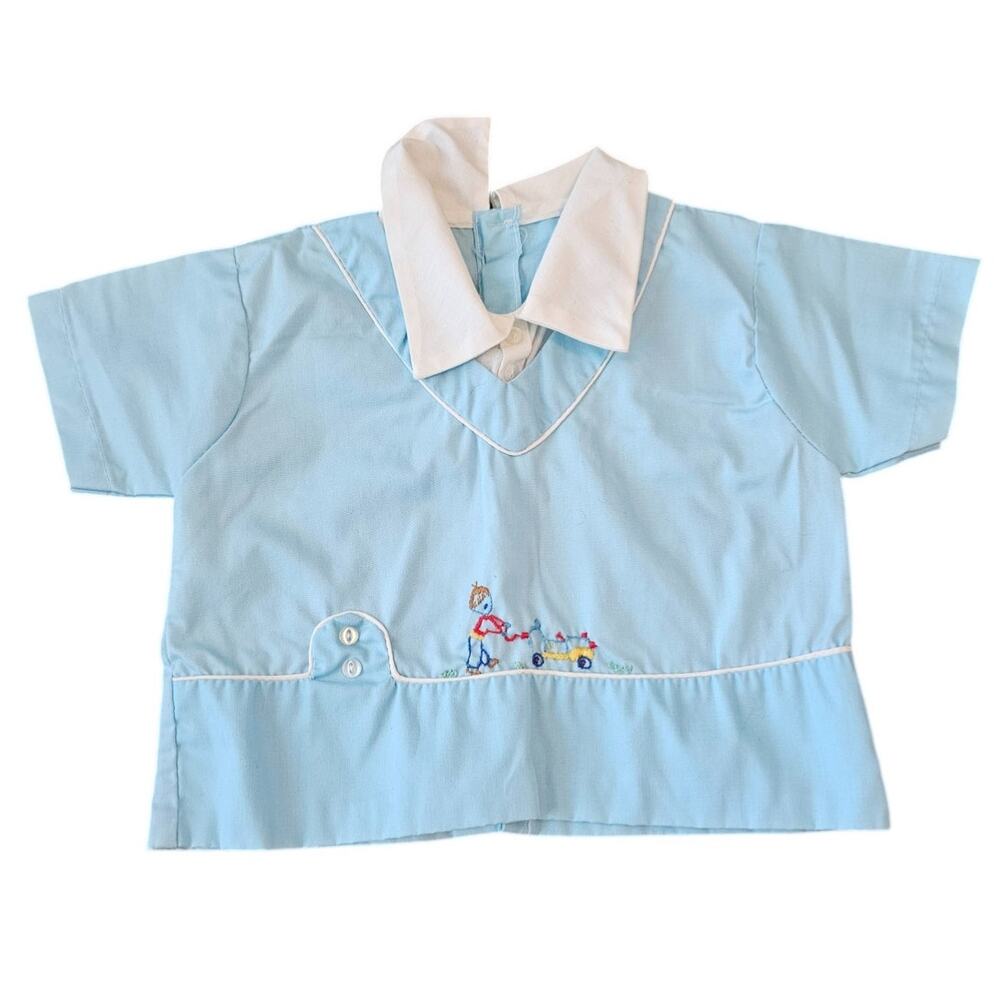 Vintage 1950s Baby Boys Sz 12M Short Sleeve Shirt Light Blue Embroidered